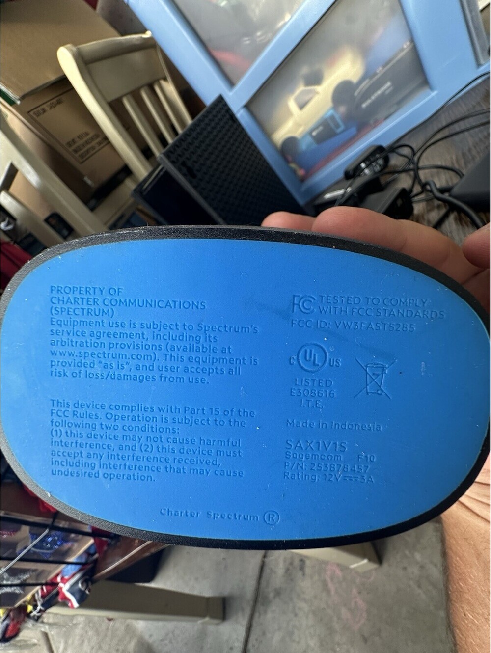 Modem And Router Set - Picture 4 of 5